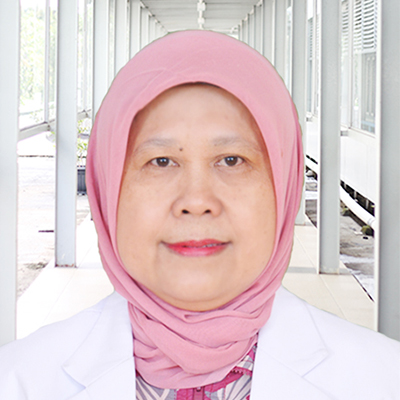 dr. Dewi Irihani .jpg